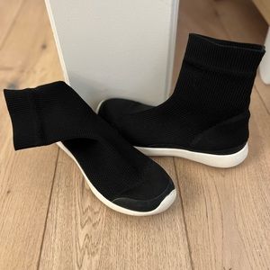 Black Zara Sock Streetstyle Sneakers